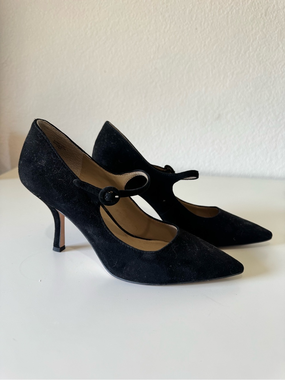 Ann Taylor Classic Black Suede Mary Jane High Heel Pumps Size 7 - Picture 3 of 6
